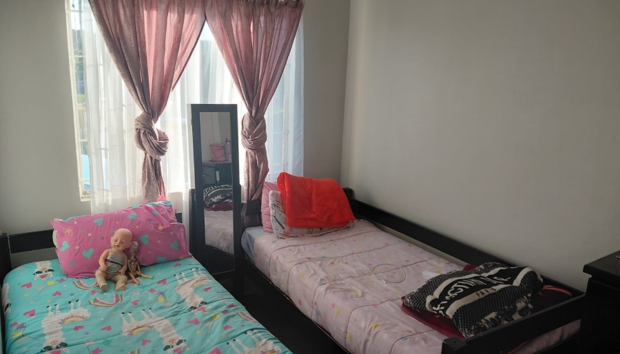 2 Bedroom Property for Sale in Pellissier Free State